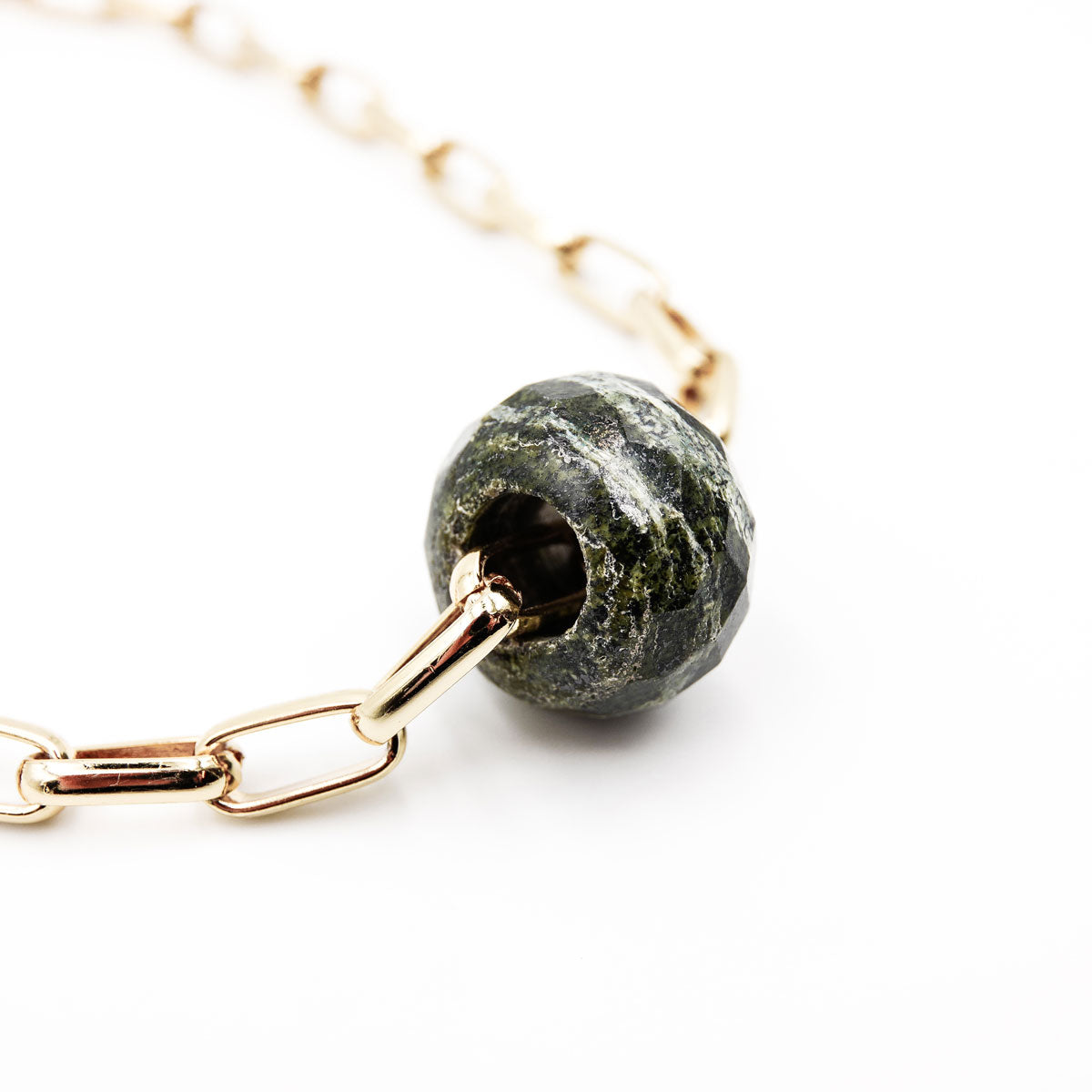 Dani Wheels - Serpentine Chrysotile golden chain necklace